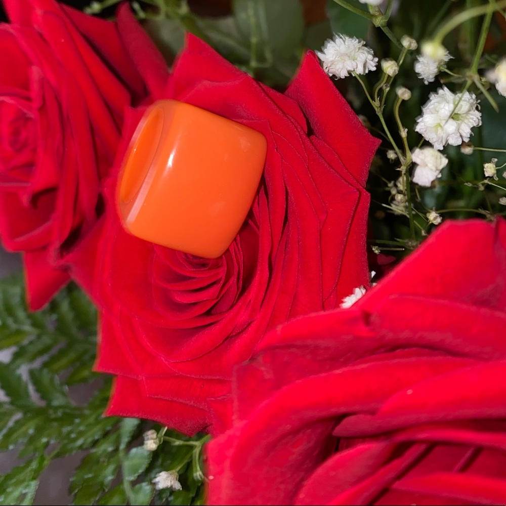 Ring - Picture 3 of 4